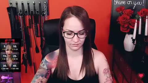 gina_hotlick online show from April 28, 3:22 am