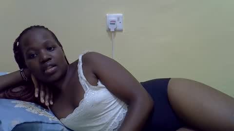 Adiliah online show from March 14, 11:09 pm