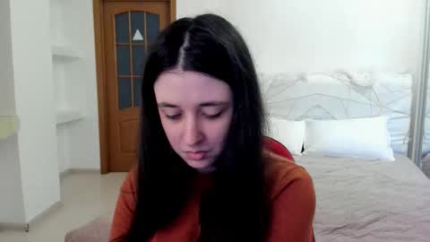 Kate online show from May 1, 7:57 am