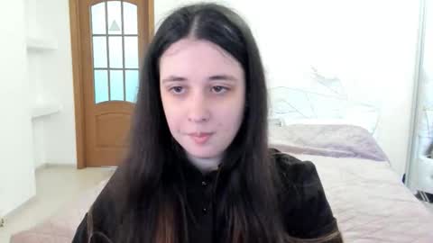 Kate online show from April 26, 8:34 am