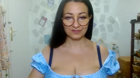 GinaONeon online show from July 15, 1:49 pm