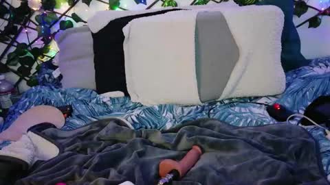 Serena online show from November 17, 1:57 pm