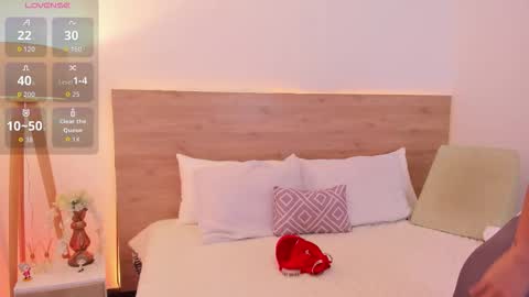 Ginebra online show from November 10, 6:43 pm