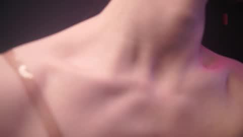        im expecting 350 thumbs up on my altar   online show from February 11, 10:35 pm