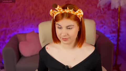 Ginger Pink online show from May 13, 7:01 pm