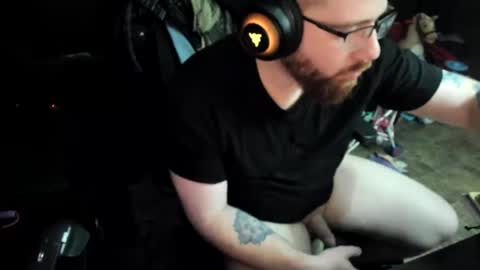 Ginguy online show from December 18, 7:15 am