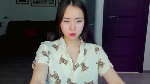 Ginny online show from February 16, 7:49 pm