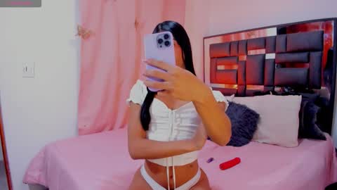 gio_gray online show from November 4, 10:49 am