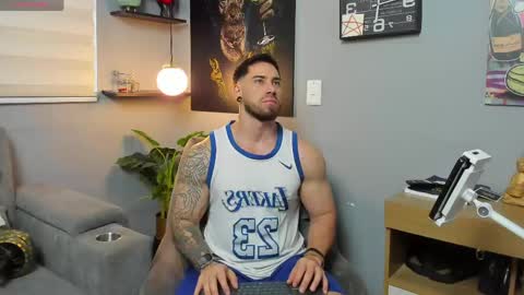 Giorgio leone online show from May 2, 10:48 pm
