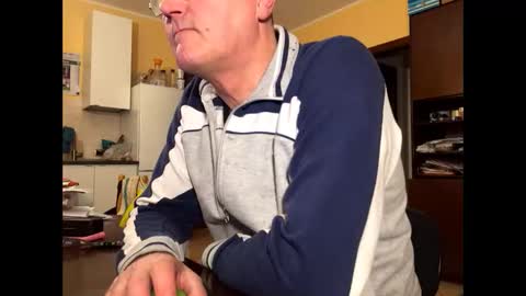 giovanni_1964 online show from February 21, 6:00 pm