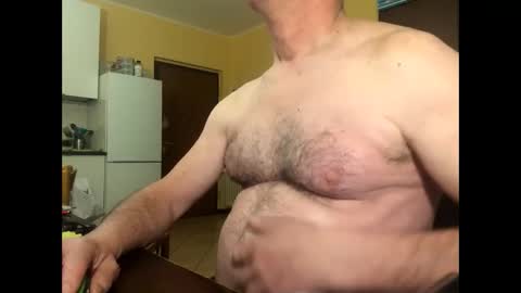 giovanni_1964 online show from March 29, 3:41 am