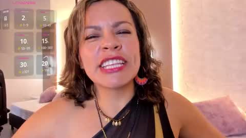 G I S E P L A online show from September 17, 8:01 pm