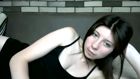 girl_cute007 online show from June 29, 7:02 pm
