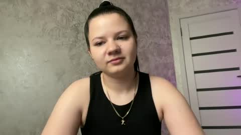 girl_cute07 online show from June 28, 5:09 pm