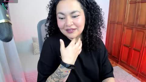 girl_inline online show from March 12, 1:20 am