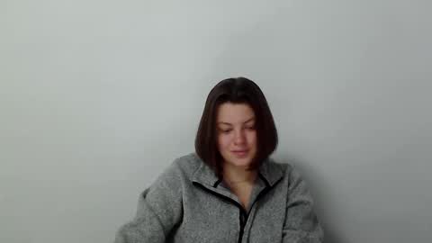 girl_leya online show from November 28, 9:11 pm