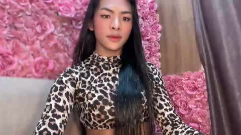 queen ronna online show from September 15, 6:48 am