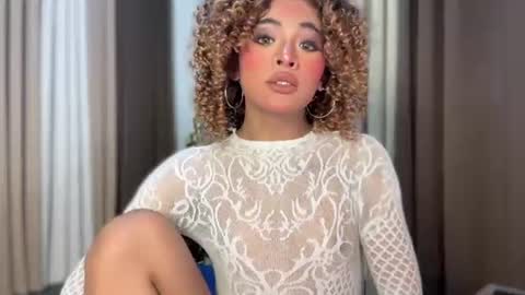 queen ronna online show from July 14, 4:34 pm