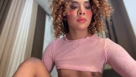 queen ronna online show from July 23, 2:09 am