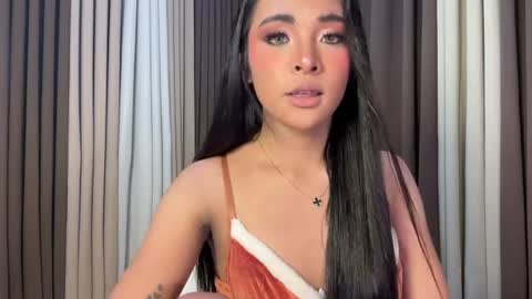 queen ronna online show from June 25, 1:13 am