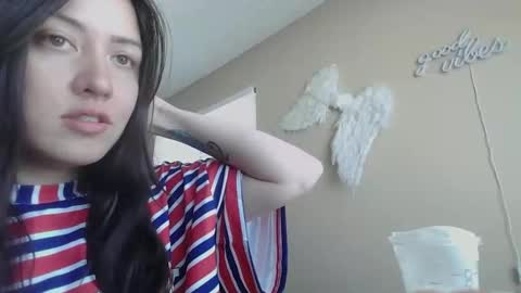 Snapshot of girlnextdoor702 chatting on October 23, 4:41 pm Jasmine online show from October 23, 4:41 pm
