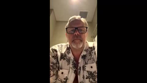 girlsandbikes online show from February 23, 3:58 pm