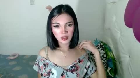 Divine online show from September 9, 5:51 am