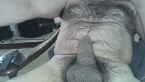 girthyhunguy online show from January 6, 8:07 pm