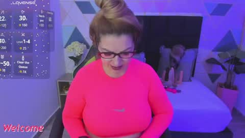 Gisella online show from April 25, 1:02 pm