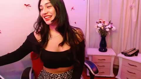giselle_greey online show from October 23, 7:43 am
