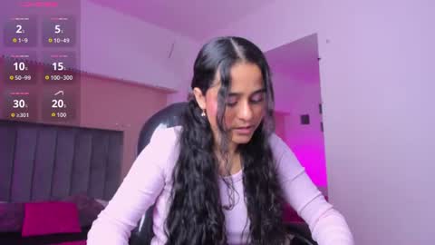 GISELLE ROLDAN online show from July 1, 3:26 am