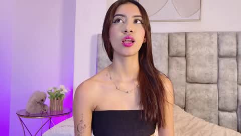 giselleclair online show from November 12, 3:25 pm