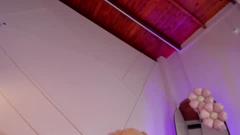 GisellePalmer  online show from June 15, 7:06 pm