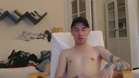 gitarasiemajp0 online show from October 11, 10:53 am