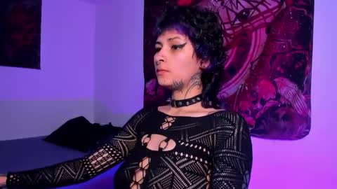 NYX online show from February 19, 7:02 pm