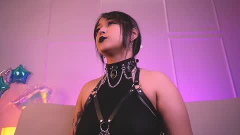 Mimi online show from July 21, 9:39 pm