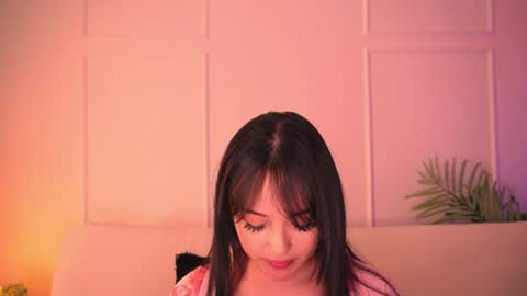 Mimi online show from July 3, 10:25 pm