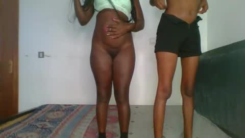 glossybabe77 online show from March 11, 7:44 am