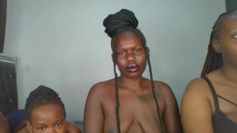 glossybabe77 online show from March 7, 7:36 pm