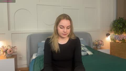 Margo online show from March 13, 1:53 am