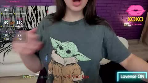 Mia online show from February 28, 5:39 pm