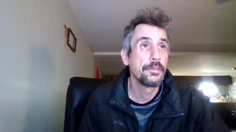 gmang4242 online show from March 17, 12:37 am