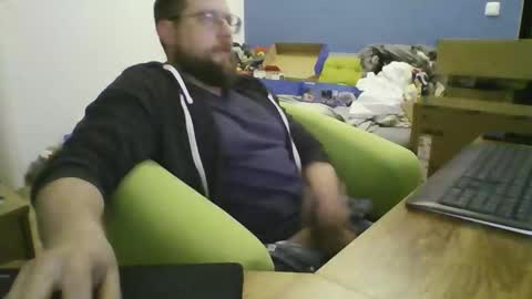 gnik_labinnah online show from March 26, 5:51 pm