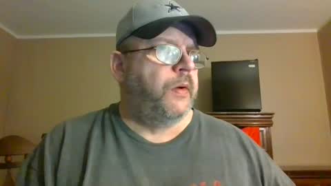 IDKIDCIDGAF online show from July 26, 2:31 am