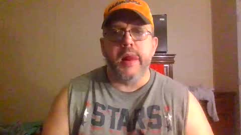 IDKIDCIDGAF online show from April 27, 12:19 am