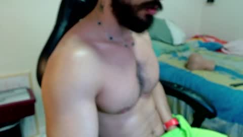god hunkules online show from June 19, 6:36 pm
