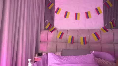 goddess_eli77 online show from June 21, 9:16 am