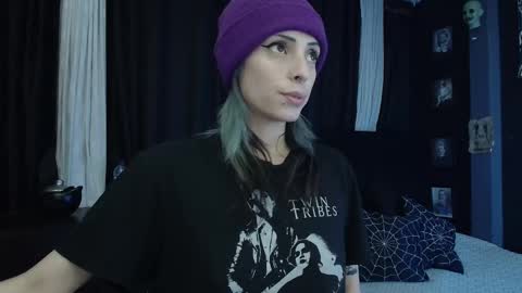 Mortem model independientfollow me on my telegram channel   online show from October 28, 12:00 am