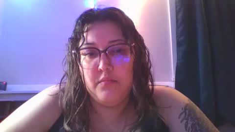 goddess_sereniity online show from April 18, 11:38 pm