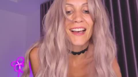 Katarina online show from June 20, 1:06 pm